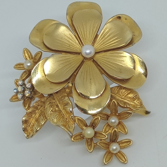 * vintage signed large ART faux pearl & AB crystal flowers pin brooch - Picture 1 of 6